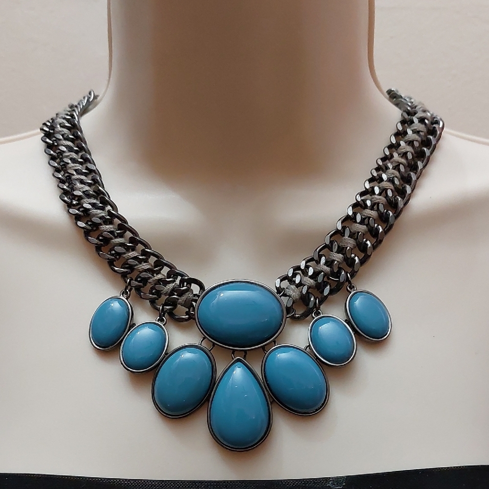 Apt 9 Gunmetal Tone Chain With Blue Faux Stone Cabochon Statement Necklace